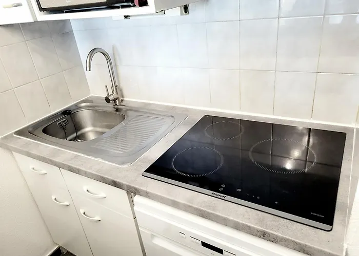 Apartman - T3 Pour 6 Pers. Avec Piscine Et Parking - Fr-1-794-153 Canet-en-Roussillon